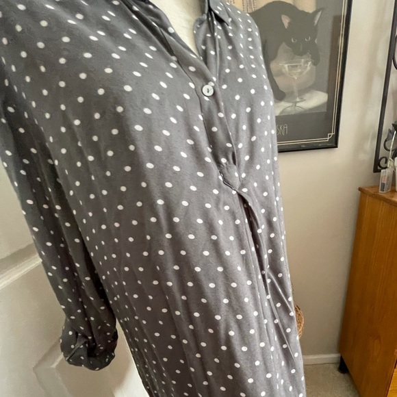 Bird Keepers - Grey polka dot shirt - AU Size 16 - Picture 4 of 4